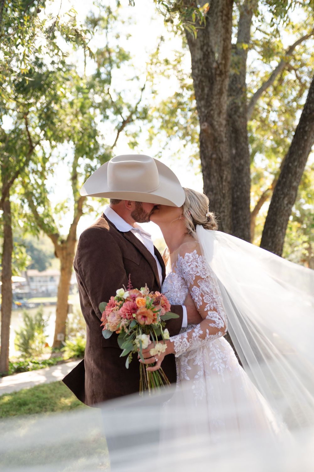 Wedding at Rivers Edge at Tin Top