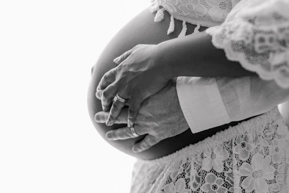 Maternity Photos in Wellington and Porirua