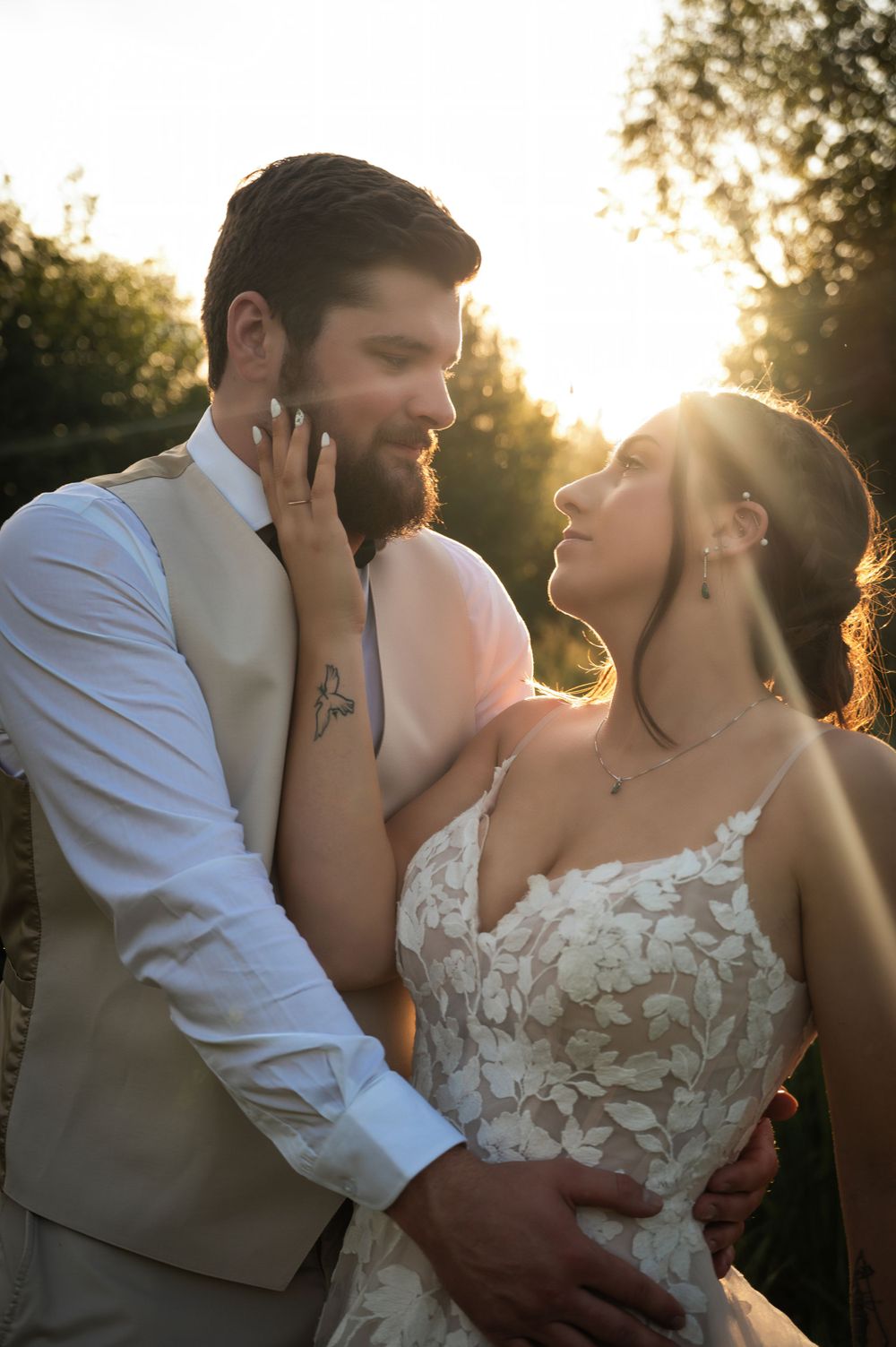 Bride and groom golden hour portrait in spokane washington