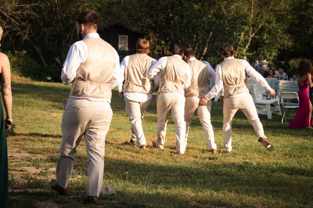 groomsmen at a wedding in spokane washington