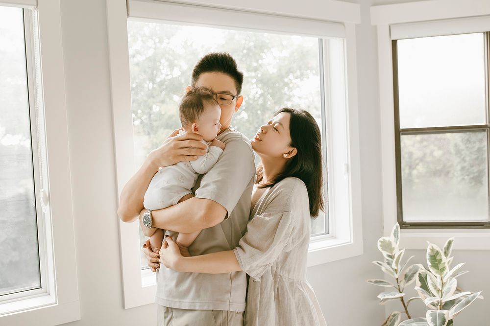 Calgary Newborn, Baby, Maternity, Milestone & Family Photography | 10+ Years Expertise | 100% Client Satisfaction