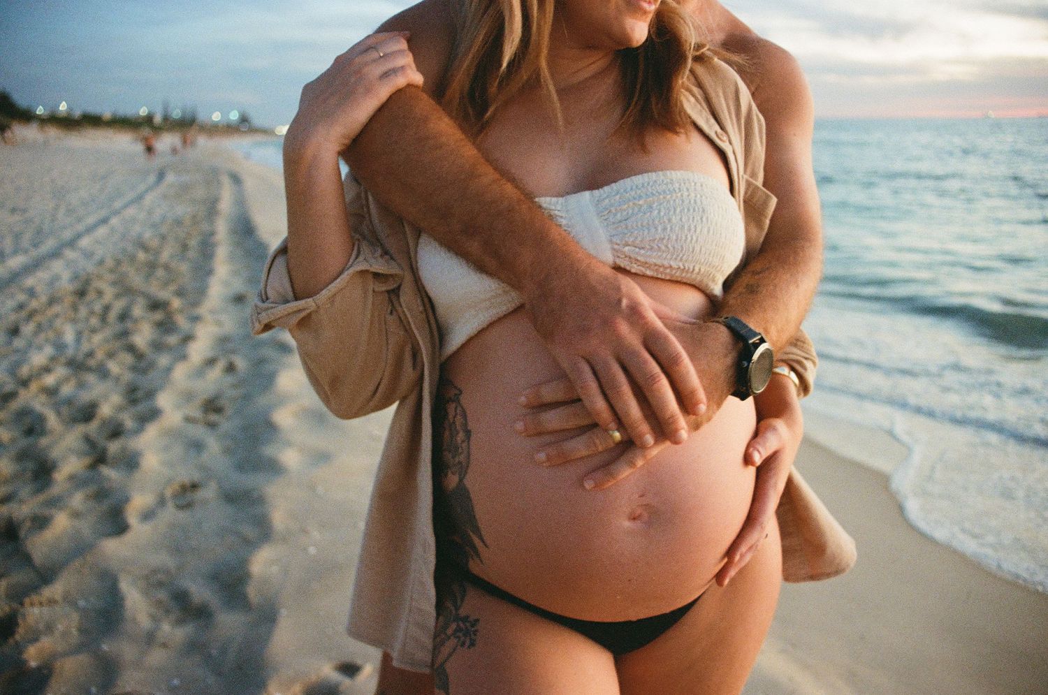 beach maternity photoshoot perth