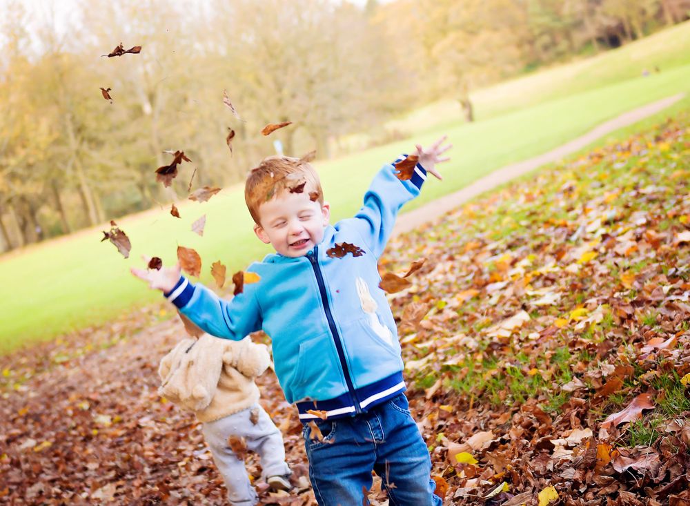 Throwing leaves in the air is the best part about an Autumn session, lots of fun at Balbirnie.