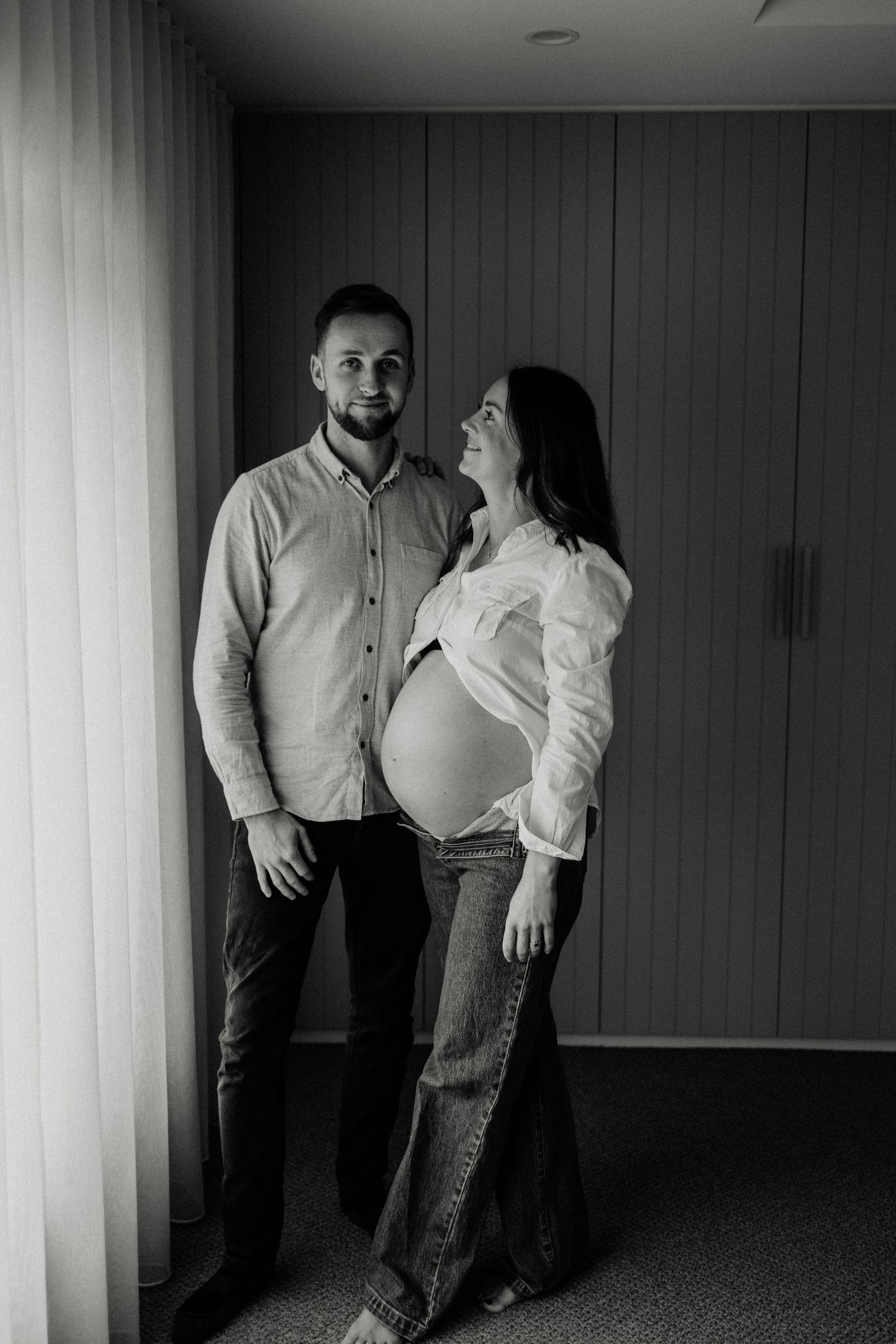 Geelong Lara Torquay Ocean Grove Barwon Heads newborn maternity pregnancy family motherhood couples photographer photography photoshoot