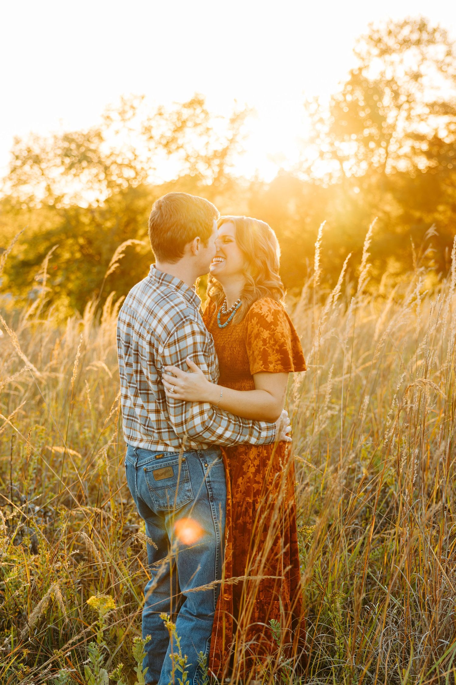Couple's engagement photos | Outdoor Photography | Engagement Photography | Western Engagement | Kansas City Photographer