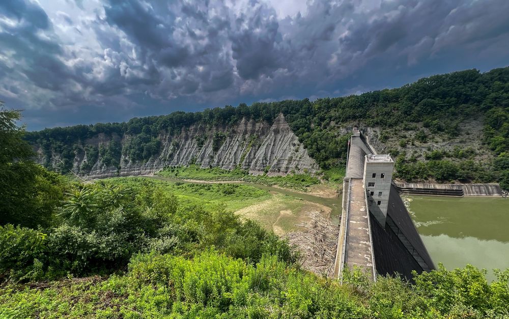 Mount Morris Dam