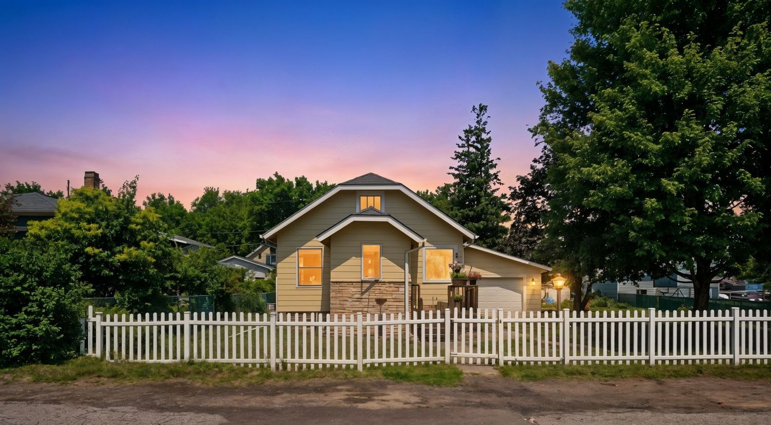 Duluth MN Real Estate Photographer, Real Estate Photographer Amy