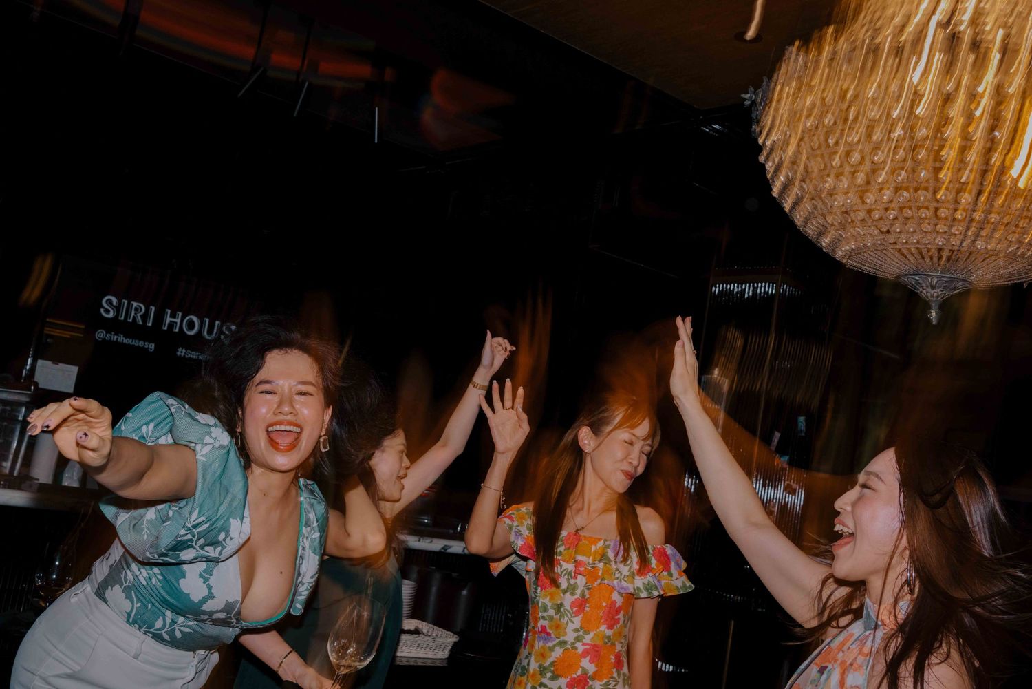 guests dancing at a wedding afterparty in siri house dempsey singapore