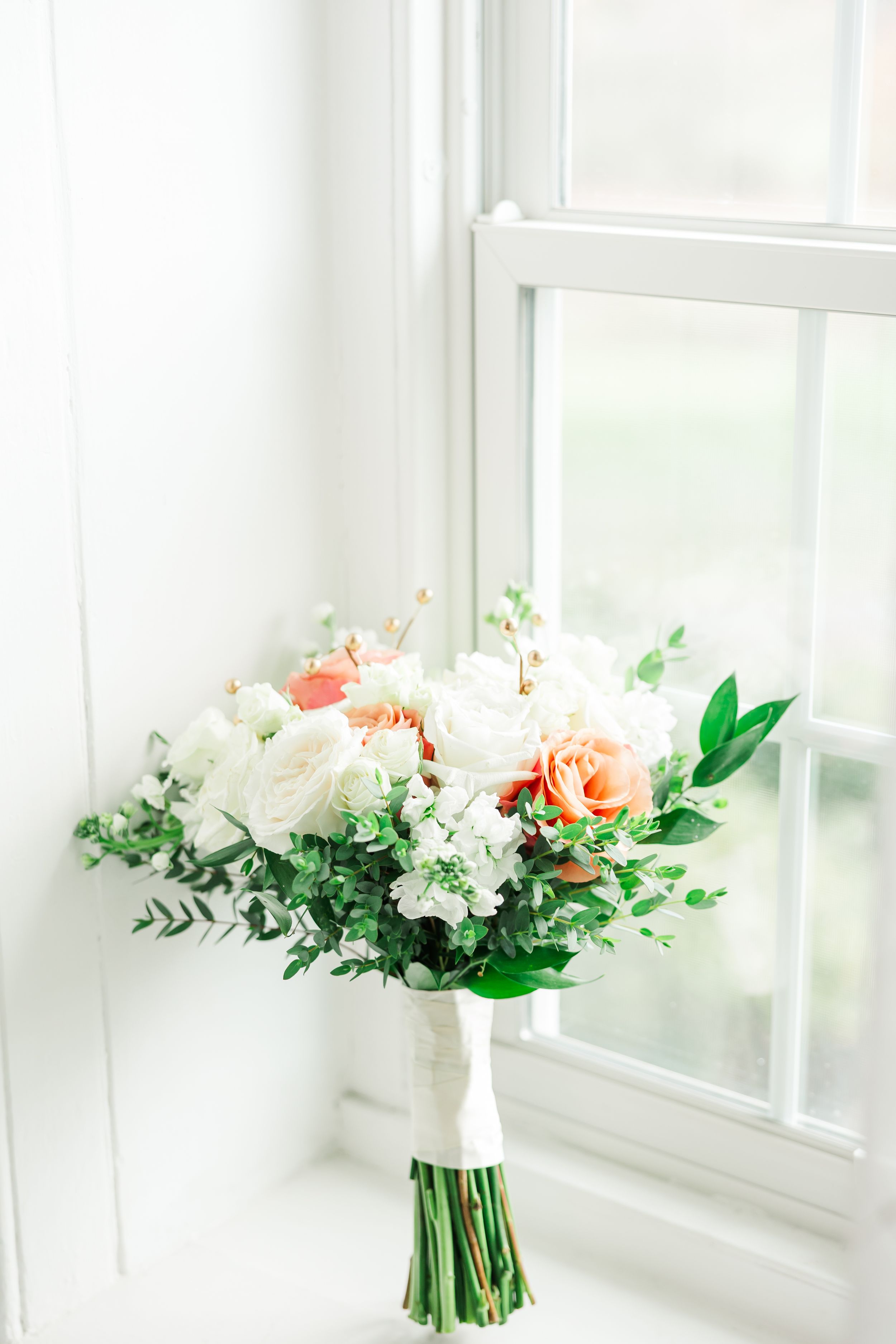 Detail, Medium, Color, Neutral, 3. Fresh white and peach floral bouquet with greenery displayed by window in natural light.