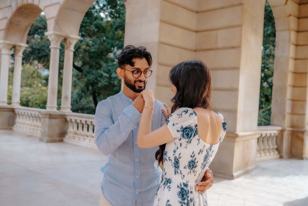 Candid engagement reaction Ciutadella Park