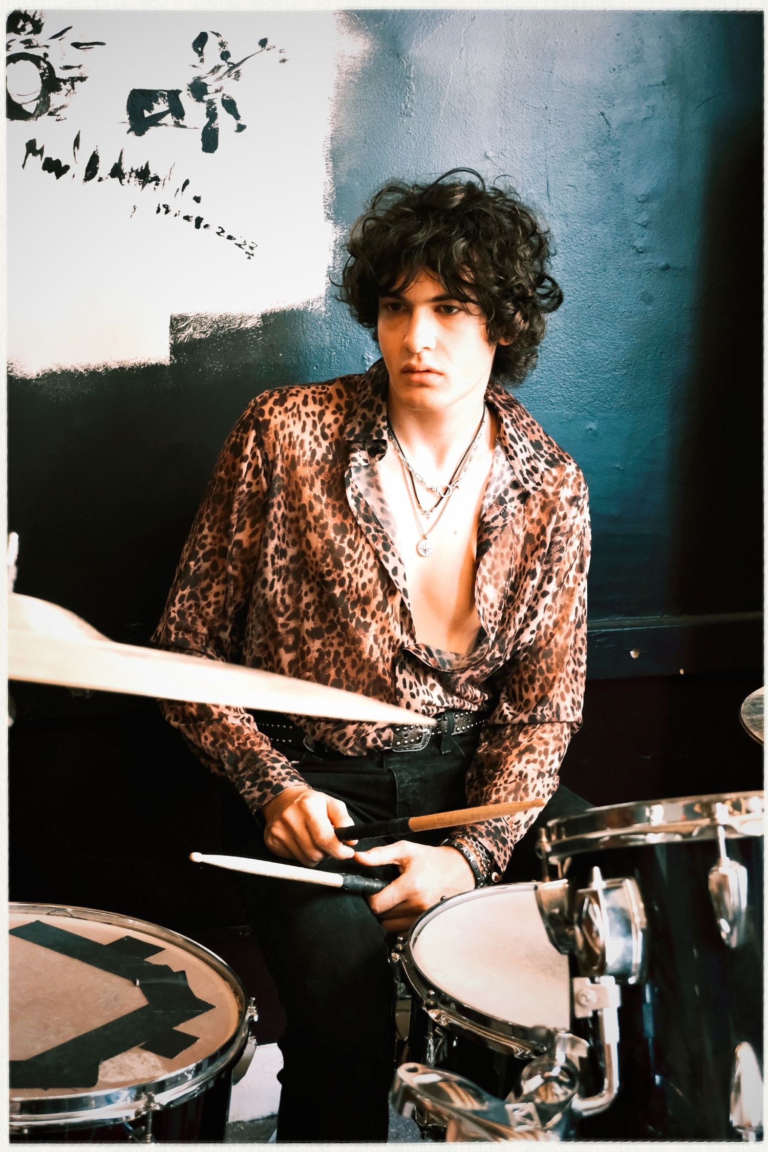 Dylan Spiro, Drummer of The Backfires images by Izya Lebtahi, Governor's Ball The BackFires New York, OthersUk Men's shirt