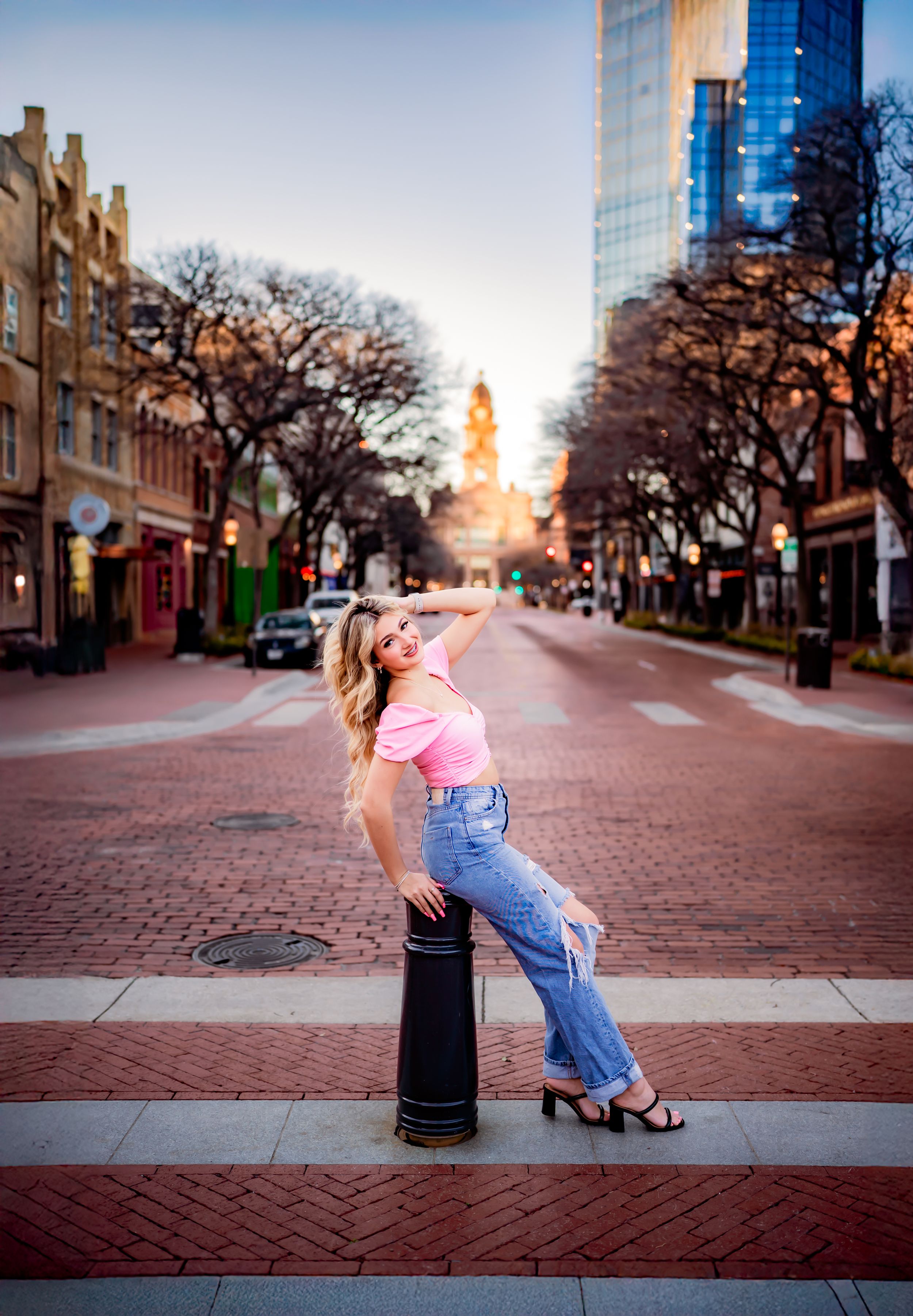 Senior Photography Downtown Fort Worth Sundance Square