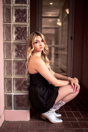 Senior Photography Downtown Fort Worth Sundance Square