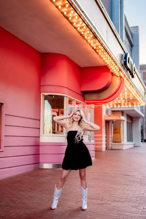 Senior Photography Downtown Fort Worth Sundance Square