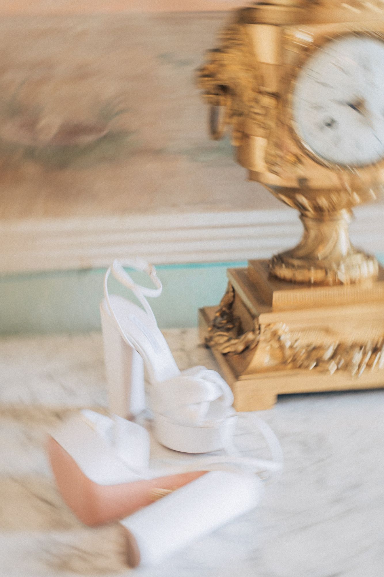Elegant white platform bridal shoes at Valverde Sintra Palácio de Seteais. captured by a destination wedding photographer in Portugal