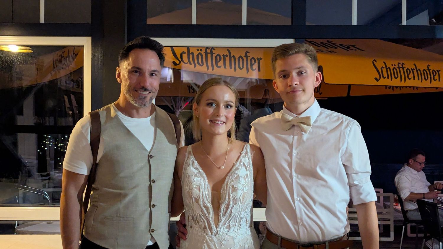 Top Hochzeitsfotograf Berlin & Brandenburg: emotionale Hochzeitsbilder und Highlight-Filme mit besten Kundenbewertungen
