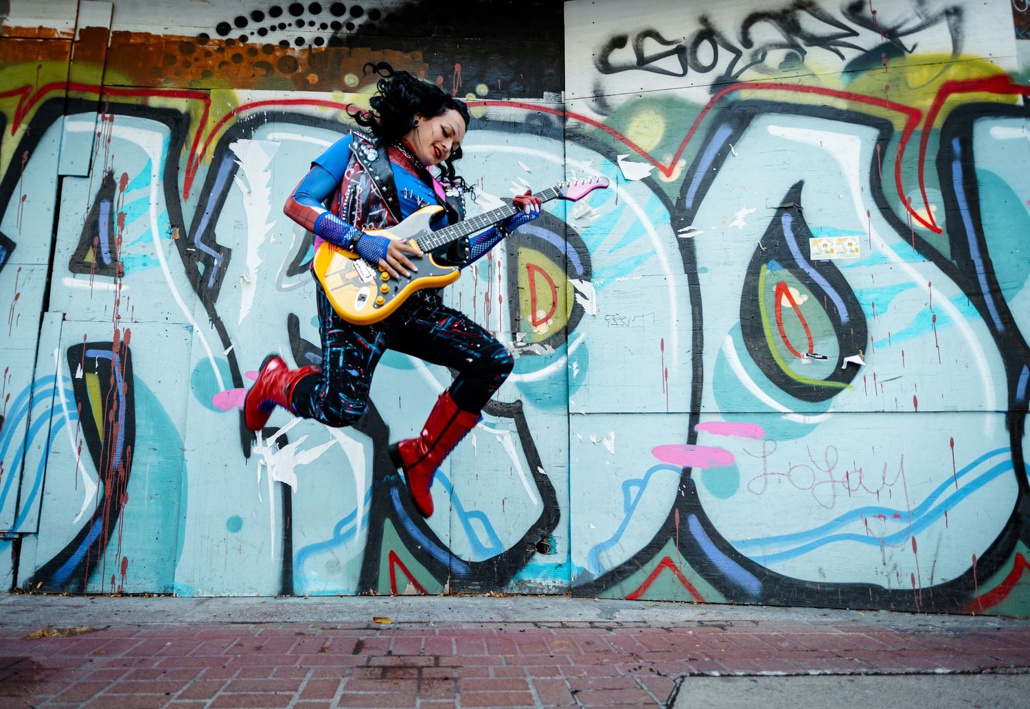 spider punk rocks out the exchange place salt lake city utah