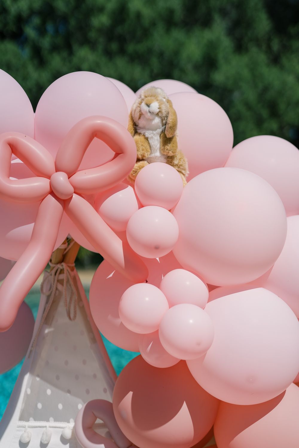 pink-balloon-birthday-party-for-little-girl-bay-area