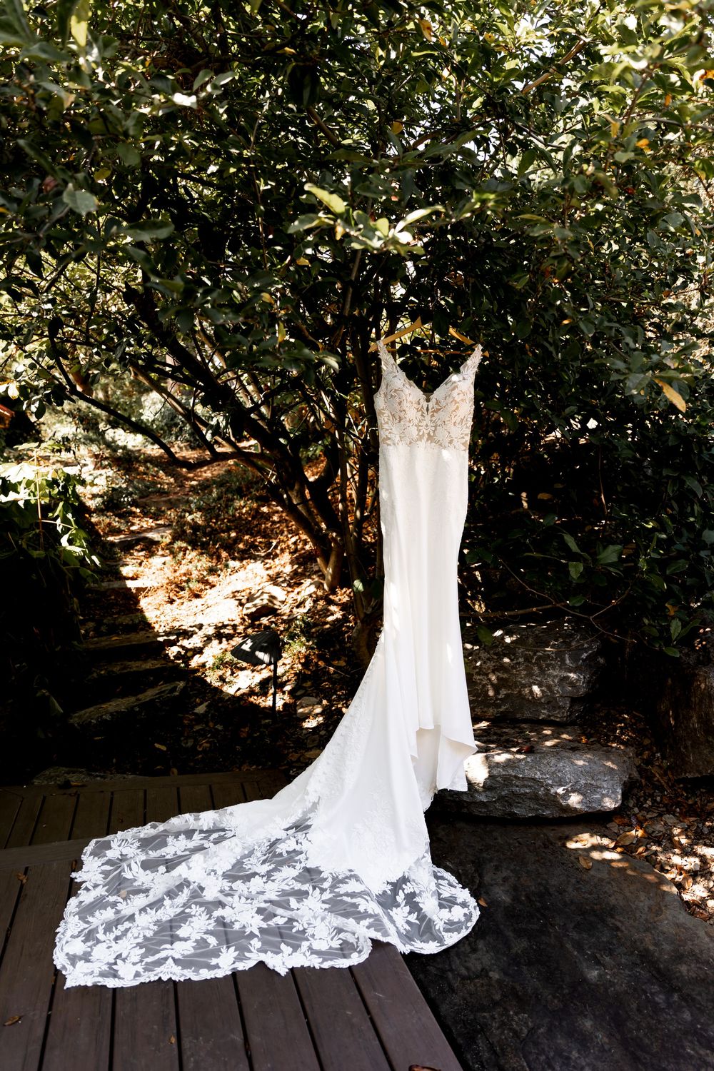 moody wedding photographer