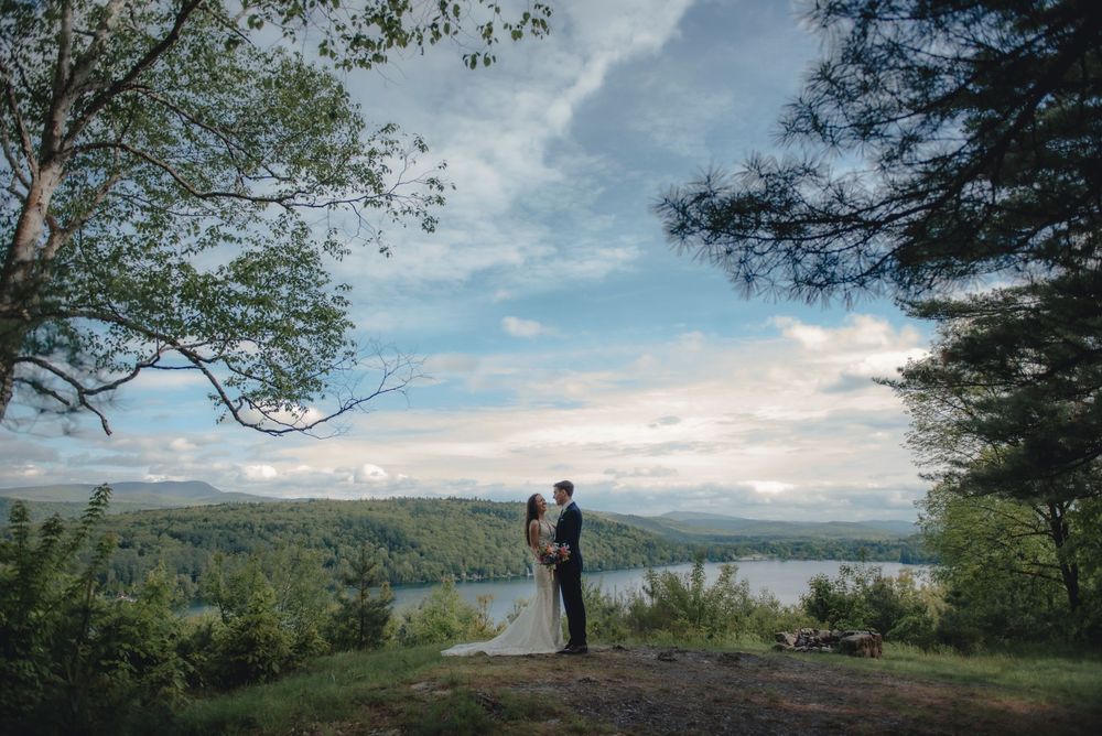 Portland, Maine (ME) based elopement photography, from Portland and Maine beaches, to Midcoast and Acadia National Park.