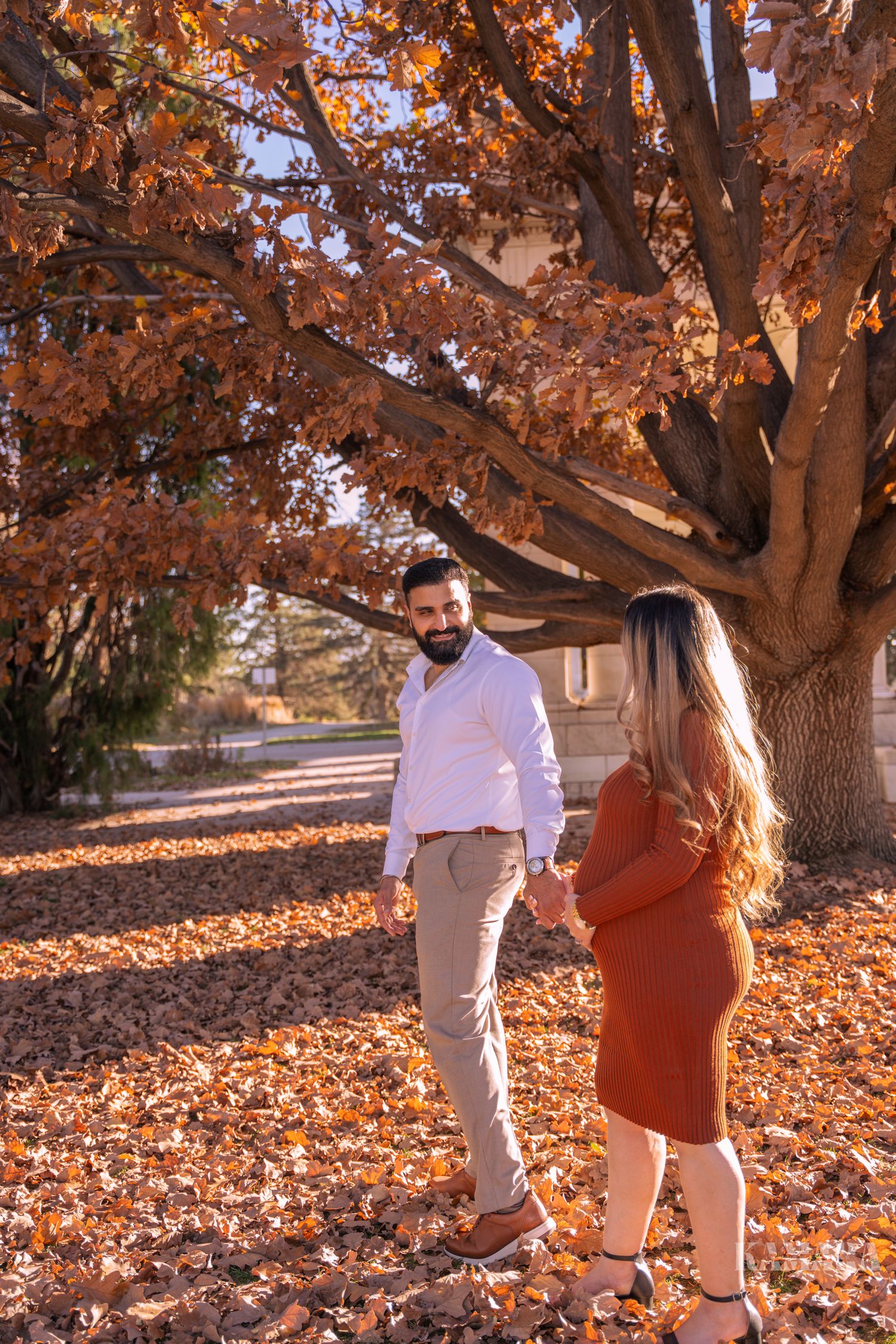 Romantic maternity shoots, Colorado, photography, lifestyle, photography, couples photo, shoot, captured by kamaraimages