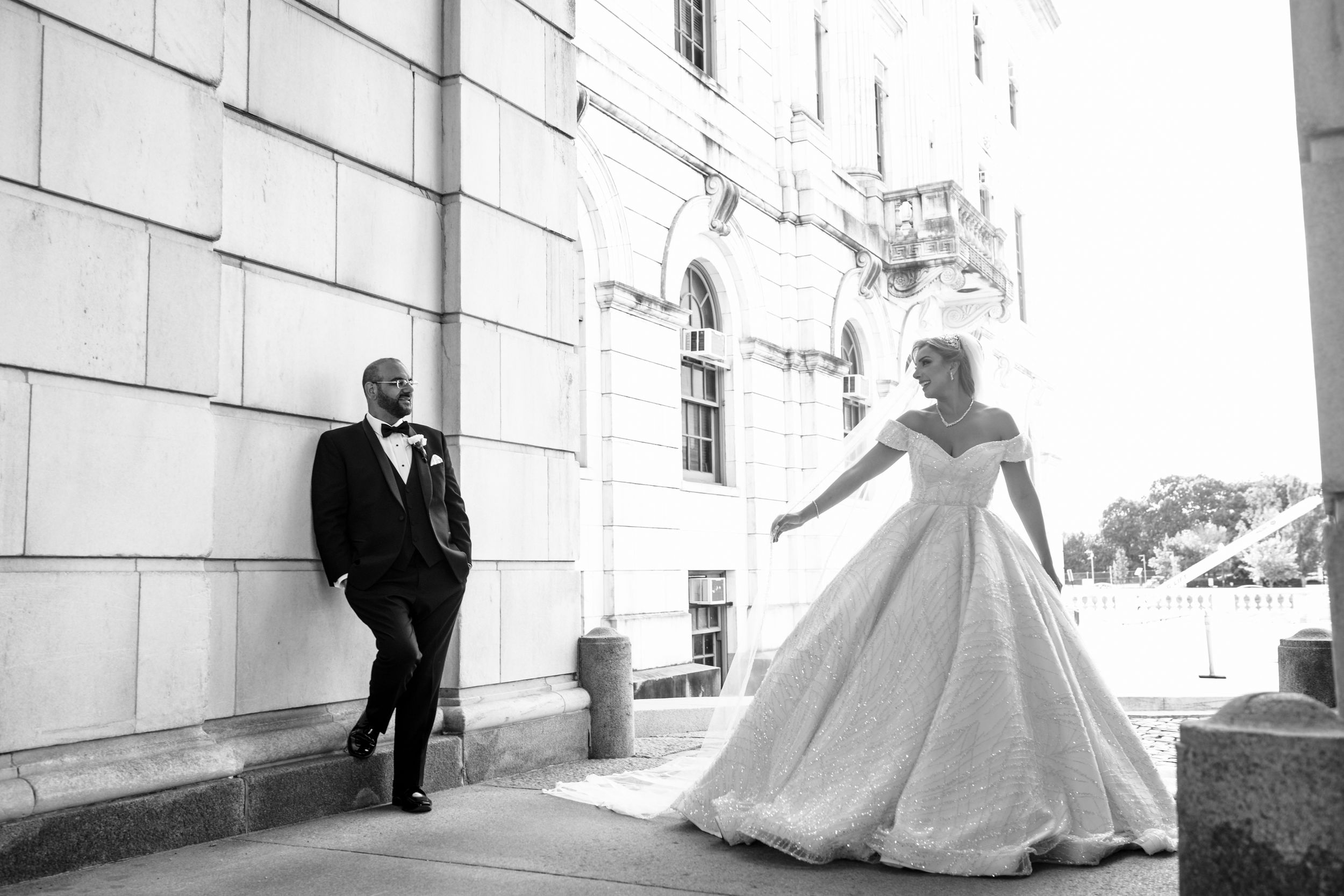 Rhode Island State House wedding venue. High-end documentary wedding photography and luxury heirloom albums in Providence, Rhode Island.