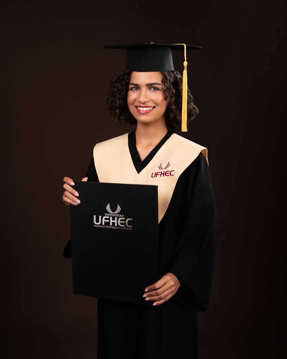 fotografía de graduación de UFHEC