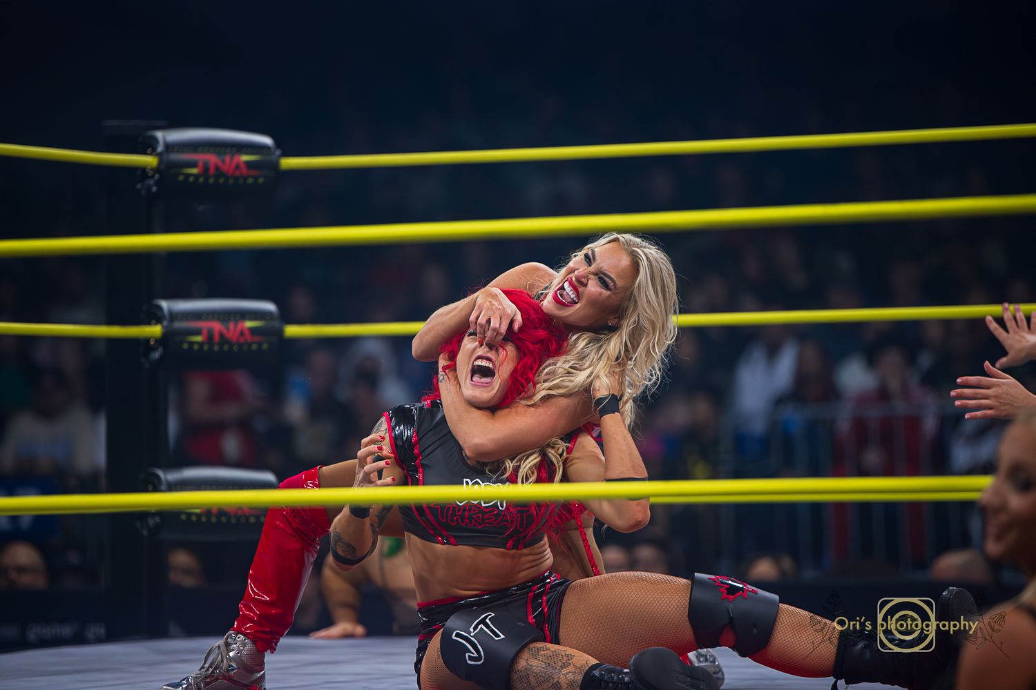 TNA WRESTLING