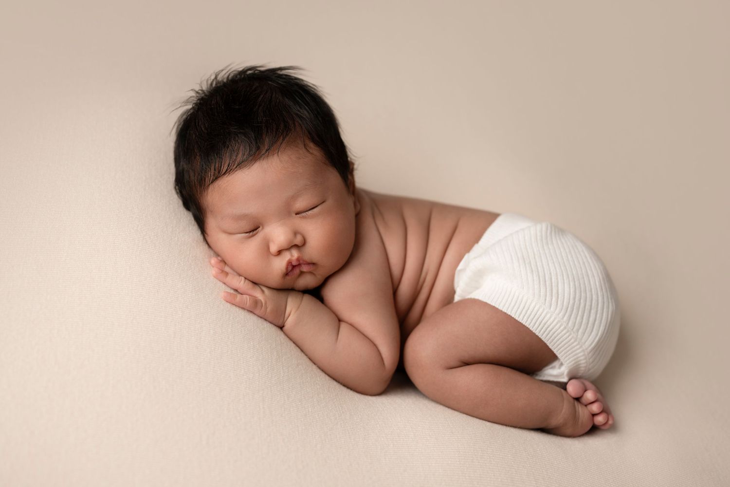 Best Newborn Photographer In Melbourne
