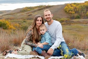valley views with family of three