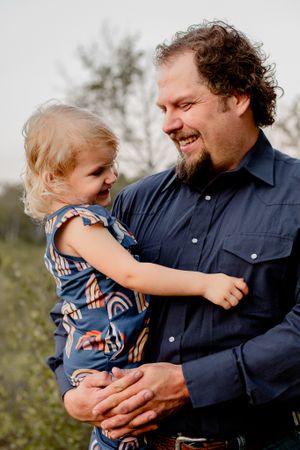 father daughter dancing