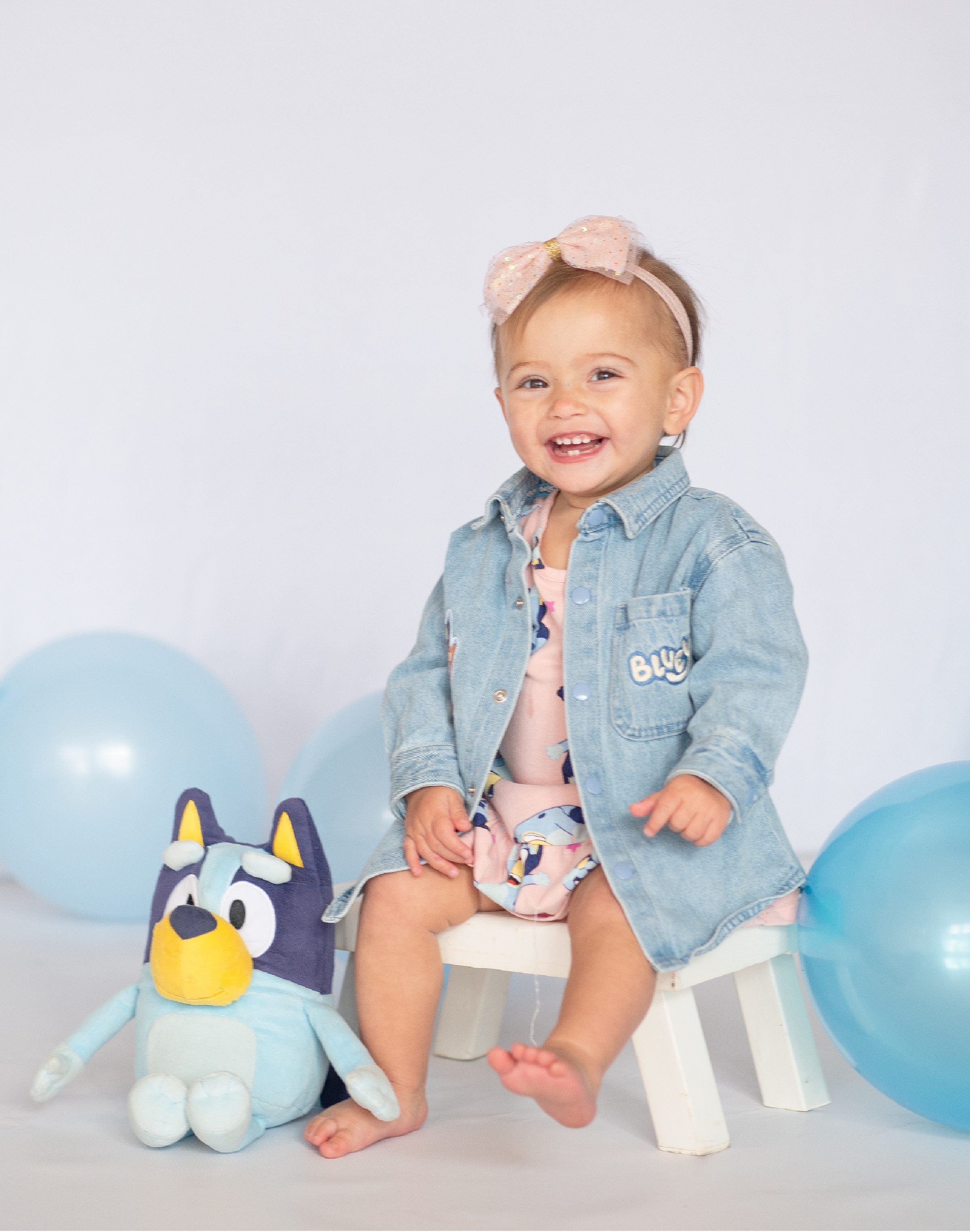 1st Birthday Studio Session with natural light by Bartlesville Photographer Kristi Bray