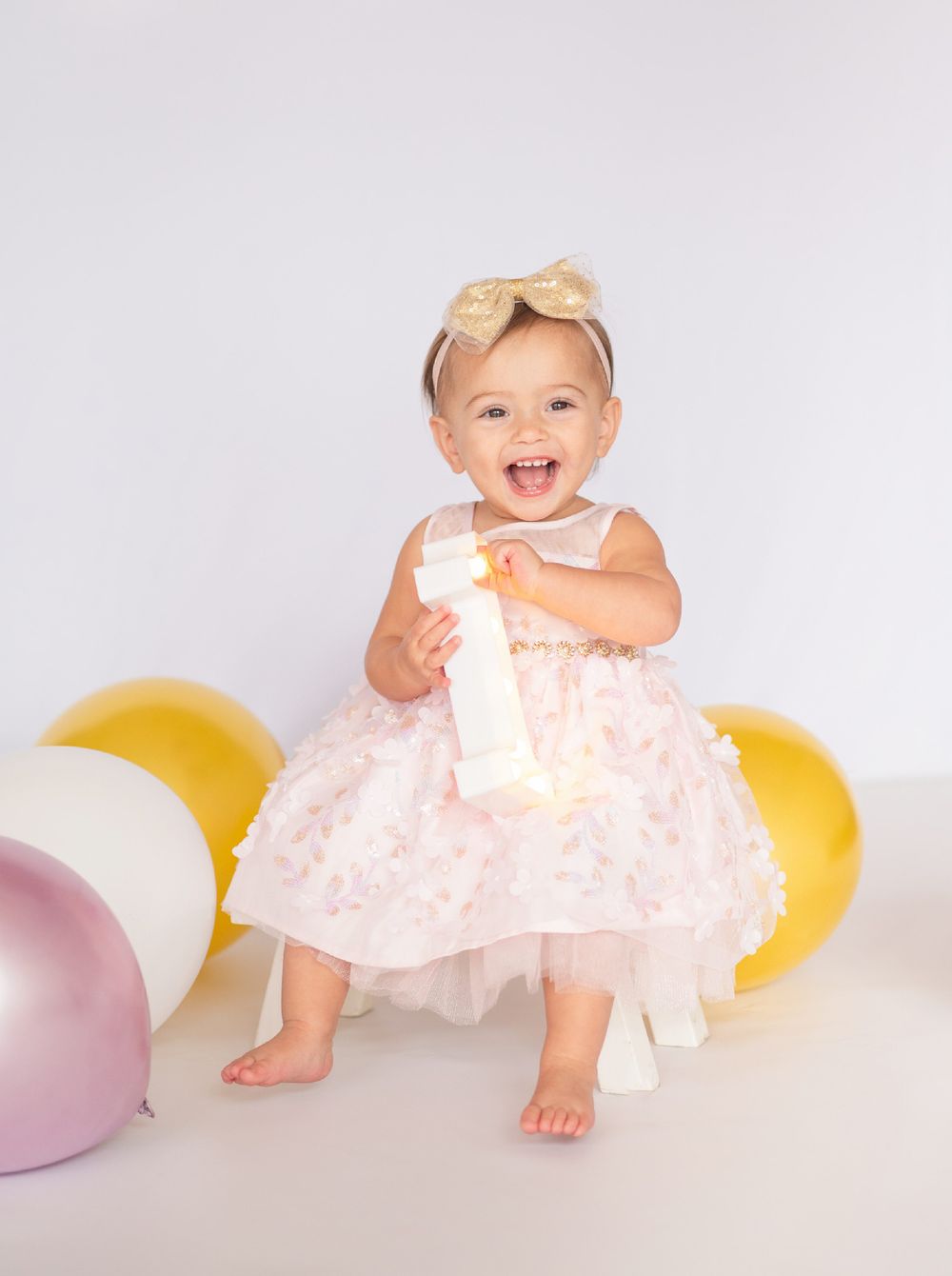 1st Birthday Studio Session with natural light by Bartlesville Photographer Kristi Bray
