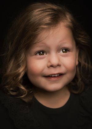 portretfotografie, portretfotograaf portret fotoshoot
portretsessie portretfoto Limburg, kinderfotograaf
Fine art portretfoto kinderportret,