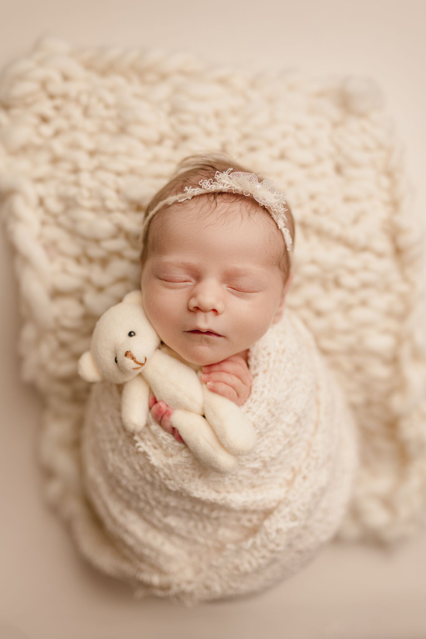 Newborn photography in Wellington and Porirua