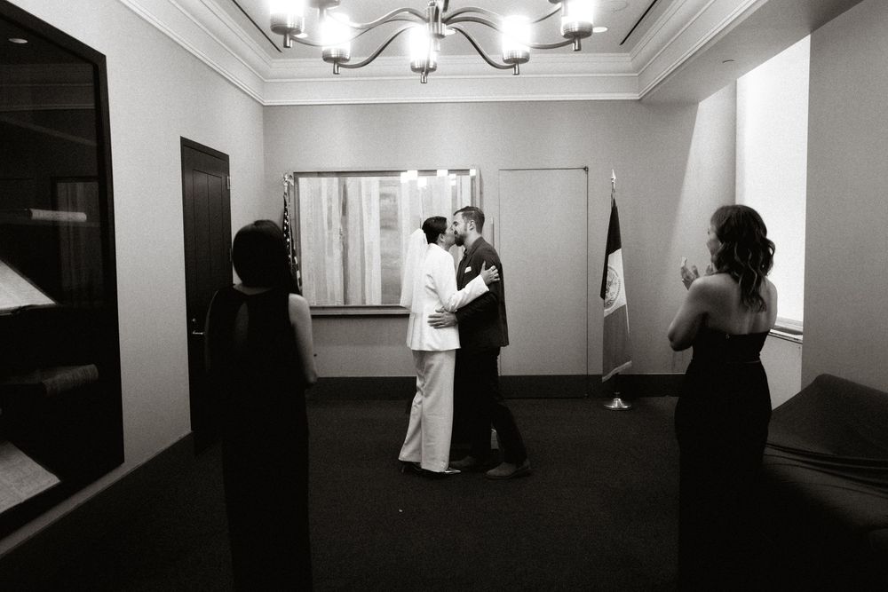Black and white photo taken by Daniel Silbert at city hall NYC