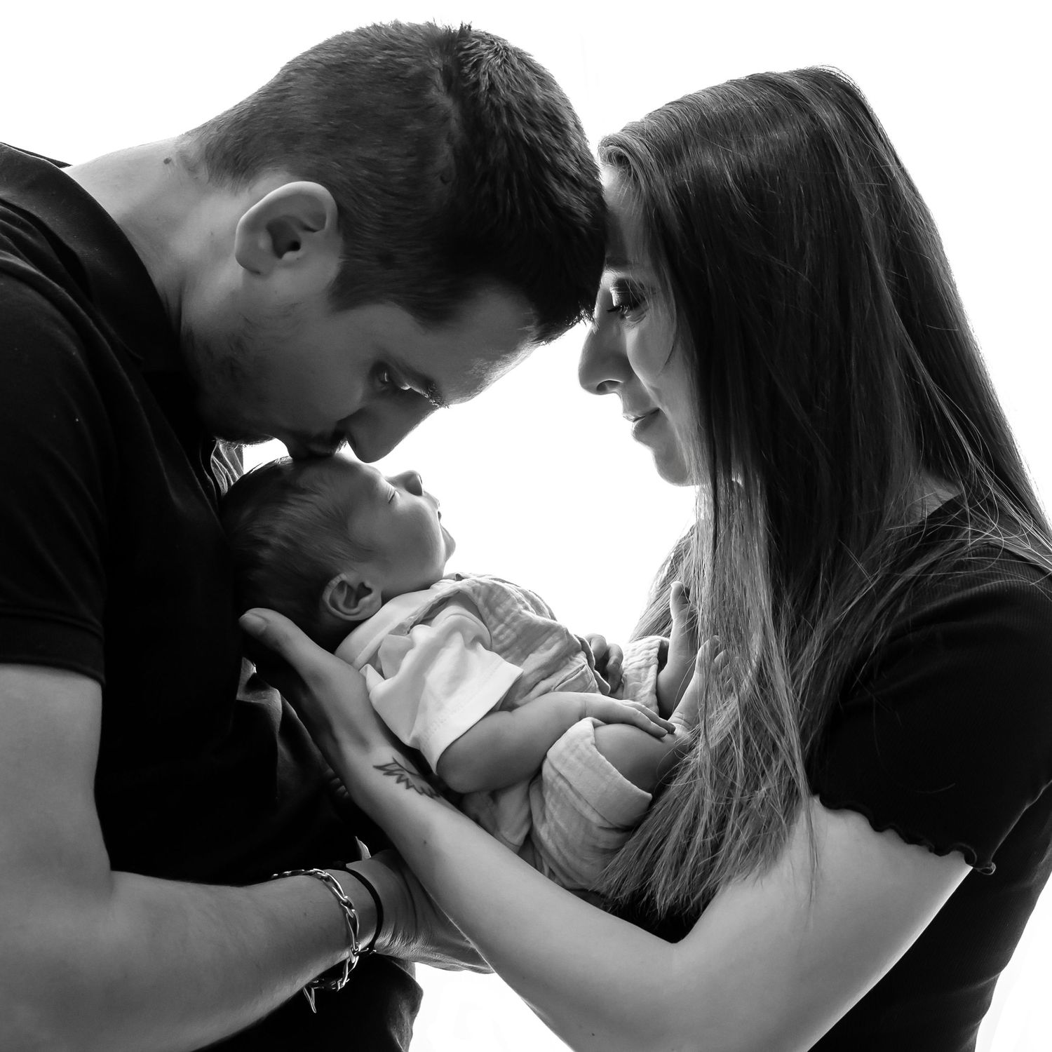 séance photo nourrisson bébé studio photographe Corse Venzolasca Bastia Borgo Folelli Furiani Moriani Corte Aleria Ile Rousse