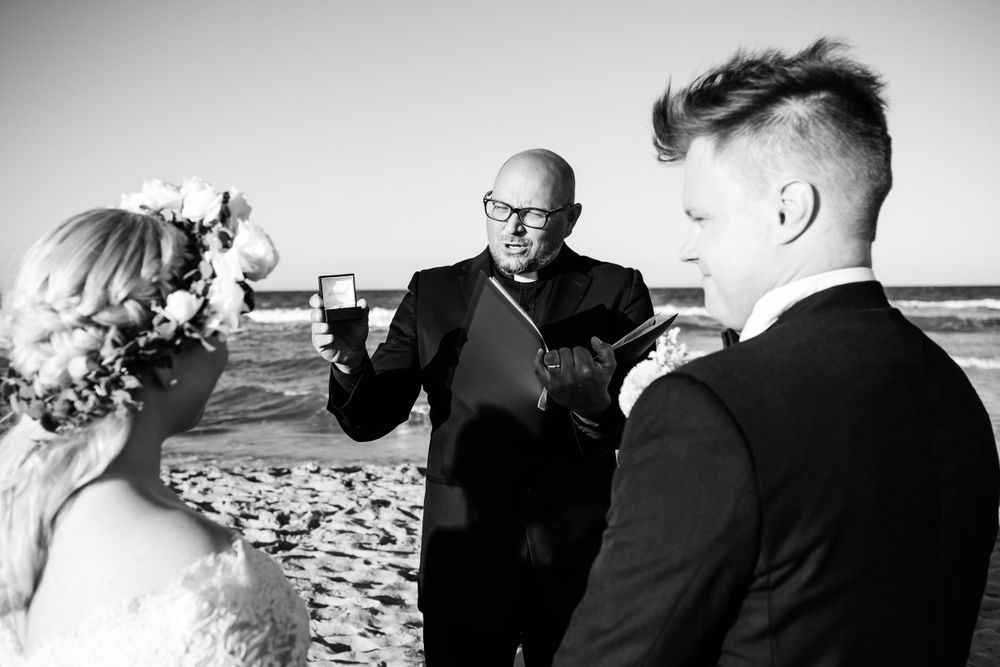 Fotografía documental de boda en Valencia. Reportaje fotográfico en EL PERELLONET. Fotógrafo de boda Valencia