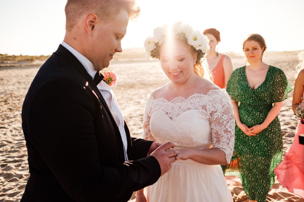 Fotografía documental de boda en Valencia. Reportaje fotográfico en EL PERELLONET. Fotógrafo de boda Valencia