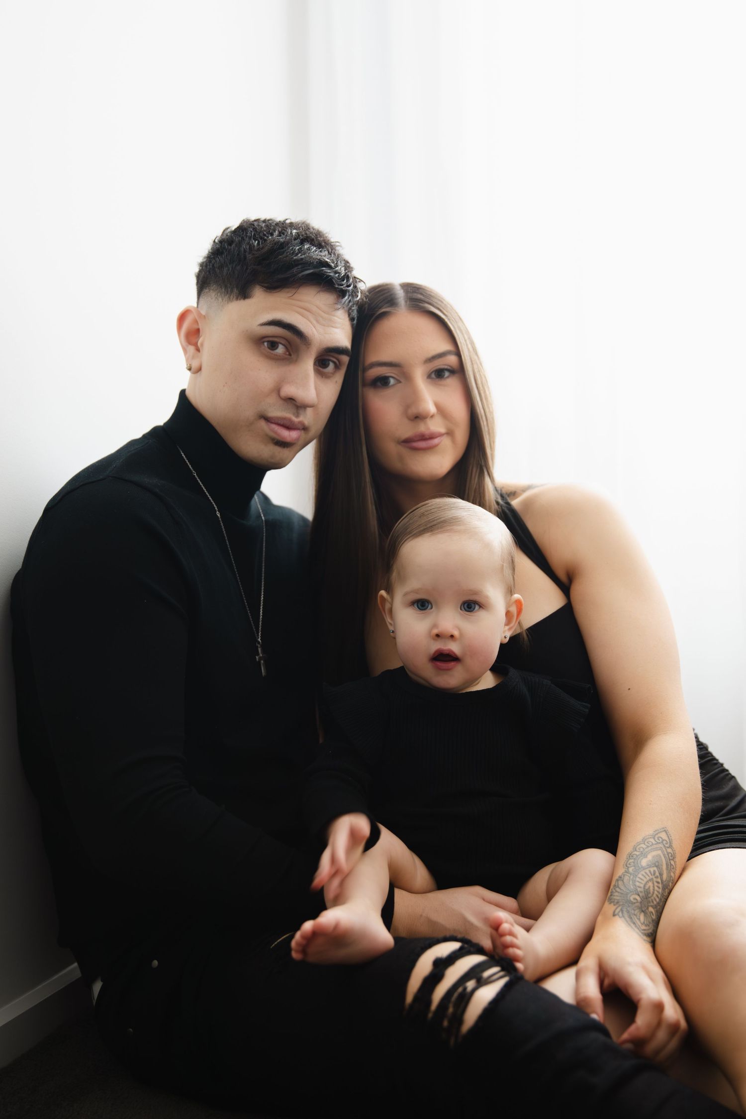Family photography, Melbourne family photographer, natural family portraits, candid family moments, outdoor family photoshoot