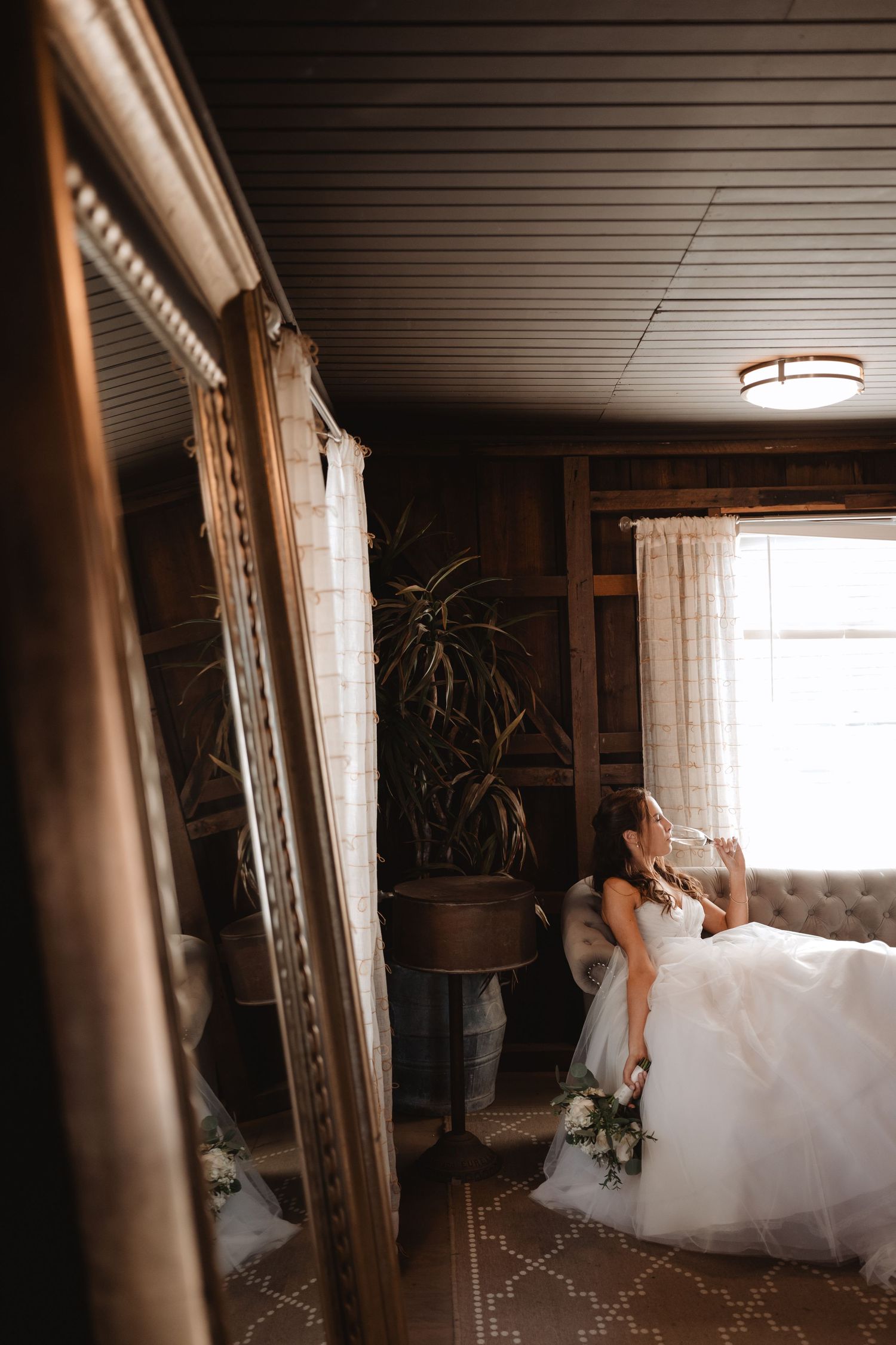 candid bridal portraits