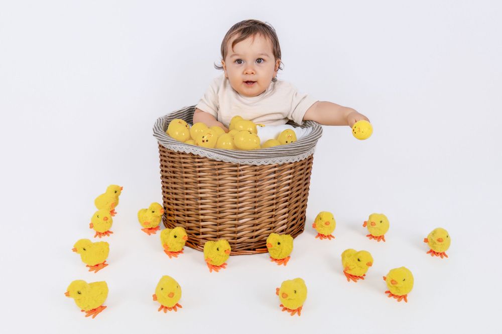 Hop, smile, click—affordable Easter mini photoshoots that feel easy, fast, and full of fun your little one will love.