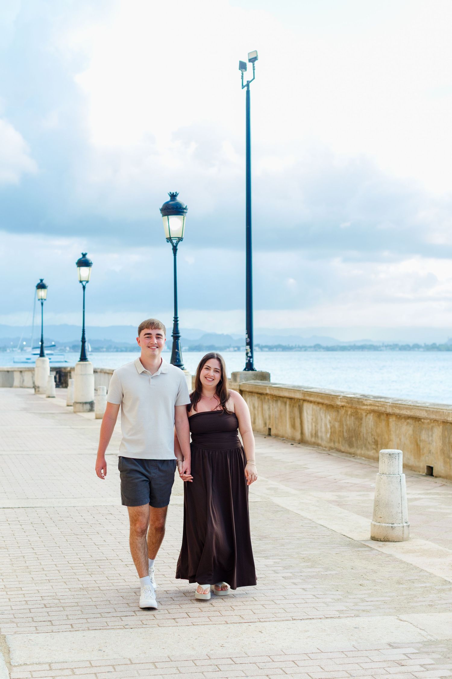 Couples portrait along the Paseo de la Princesa in Old San Juan, Puerto Rico.