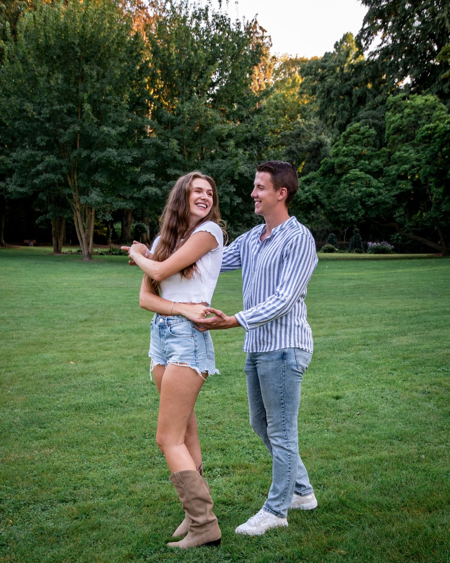 engagement shoot in France