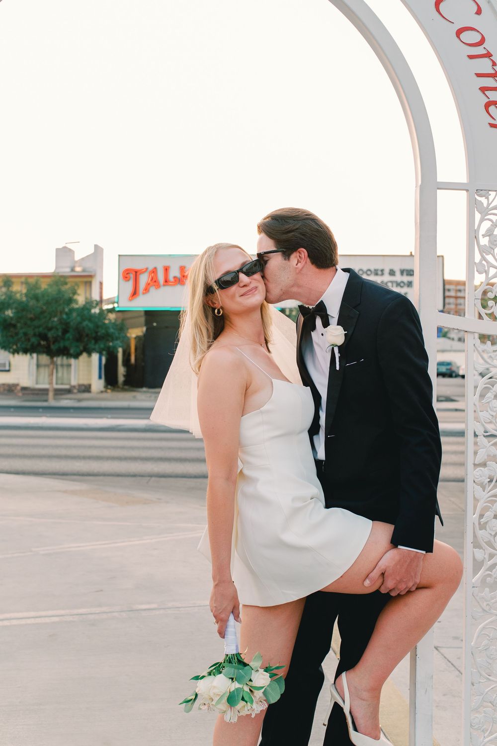 Little White chapel elopement
