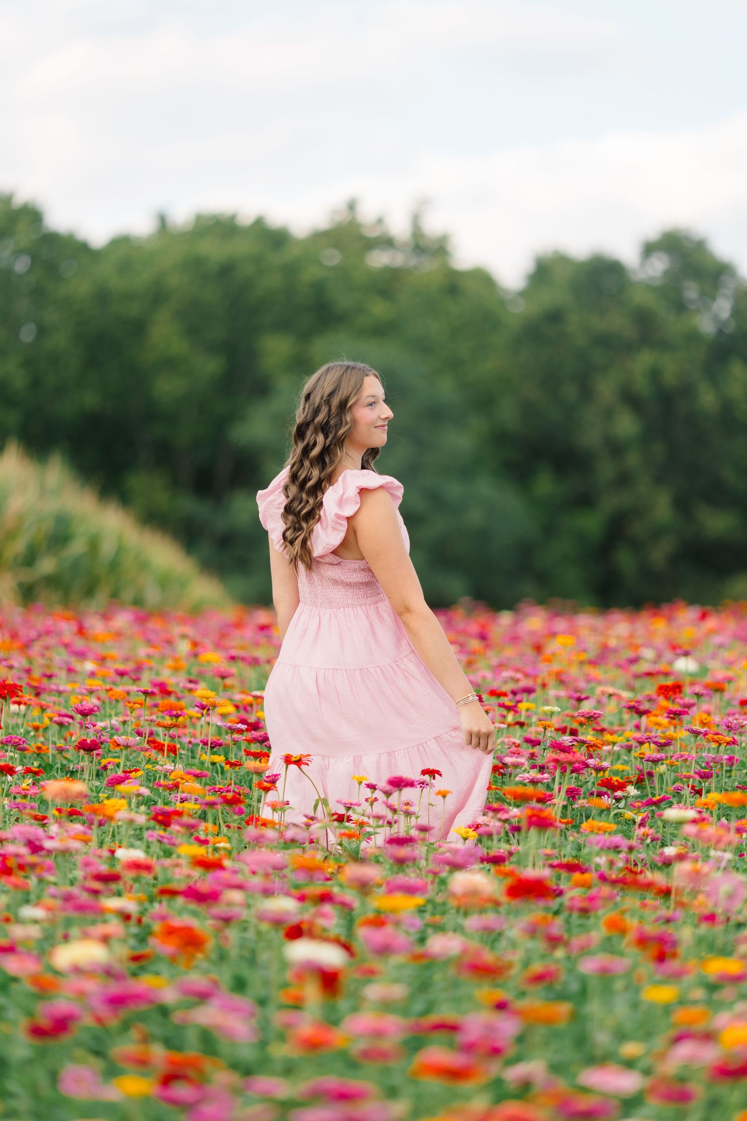 Lexington Kentucky area Photographer offering beautiful High School Senior and family Photos! Best Photographer in the Lexington, KY area!
