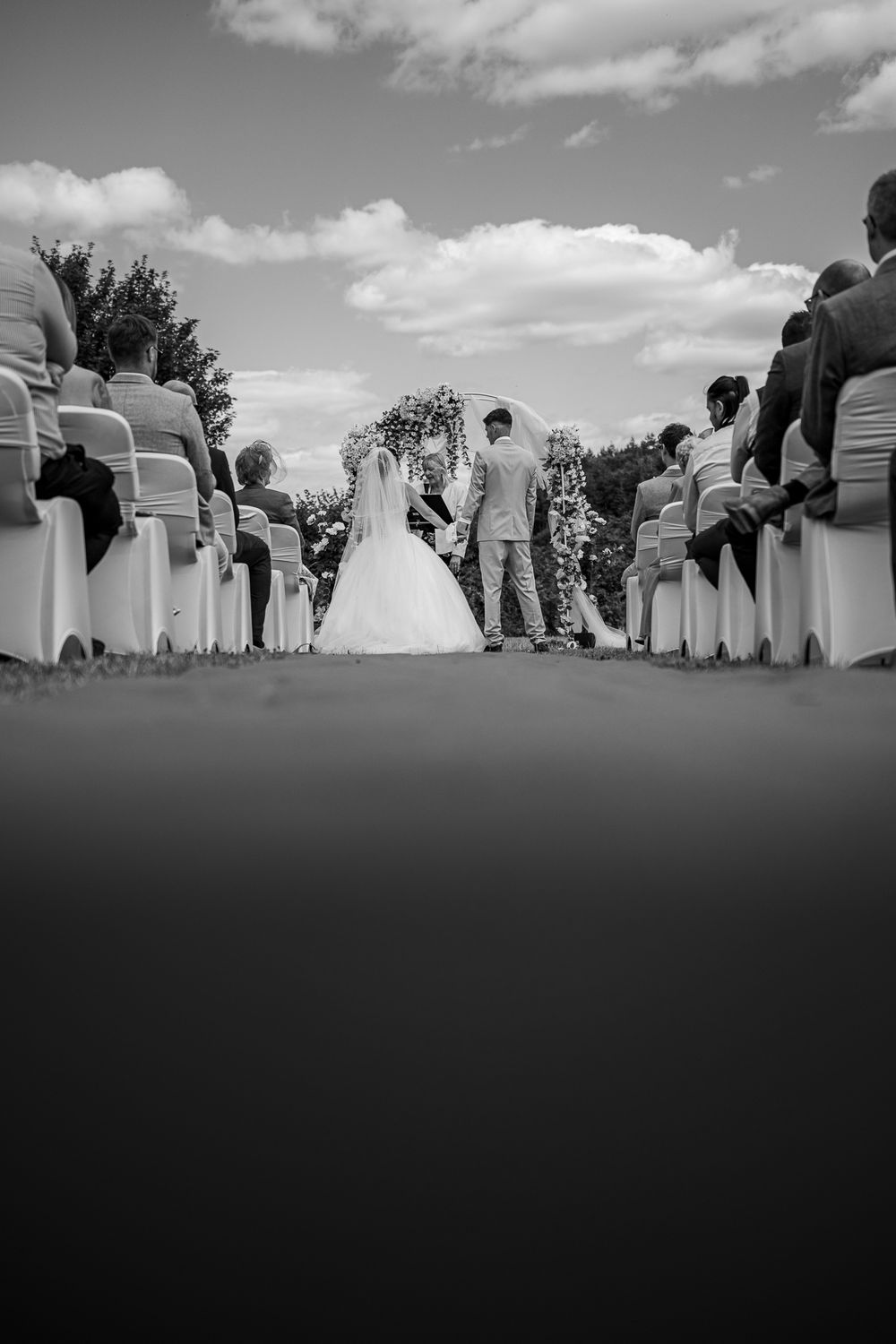 Candid and natural wedding photography in Dorset, capturing fun, relaxed moments and timeless memories across Poole and Bournemouth.