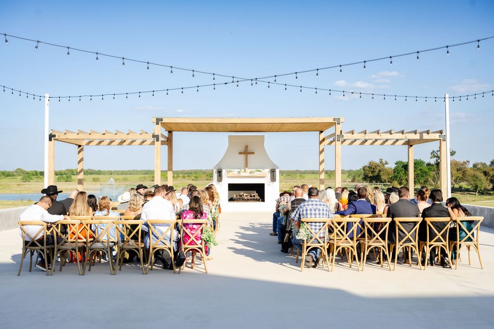 Dallas Country Chic Wedding Outdoors