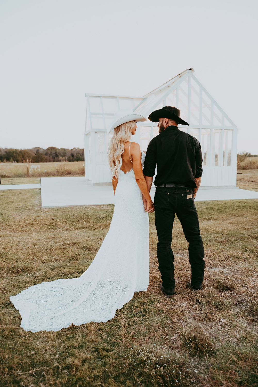 Dallas Country Chic Wedding Outdoors