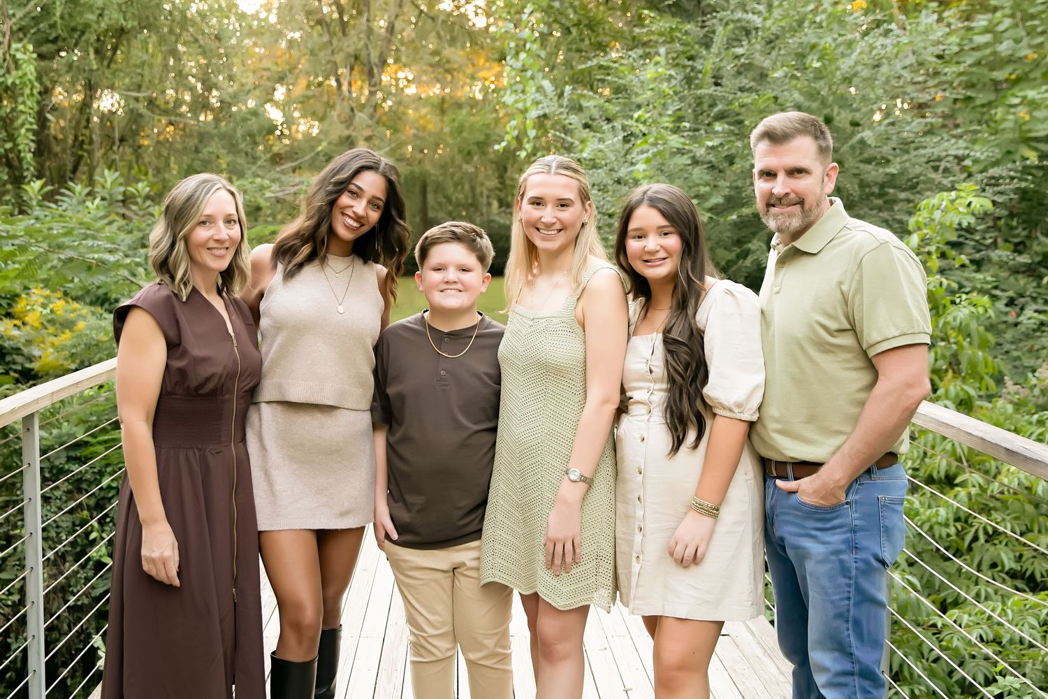 Family mini session at the LSU Hilltop Arboretum in Baton Rouge.